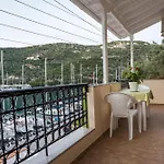 Bay * Sivota